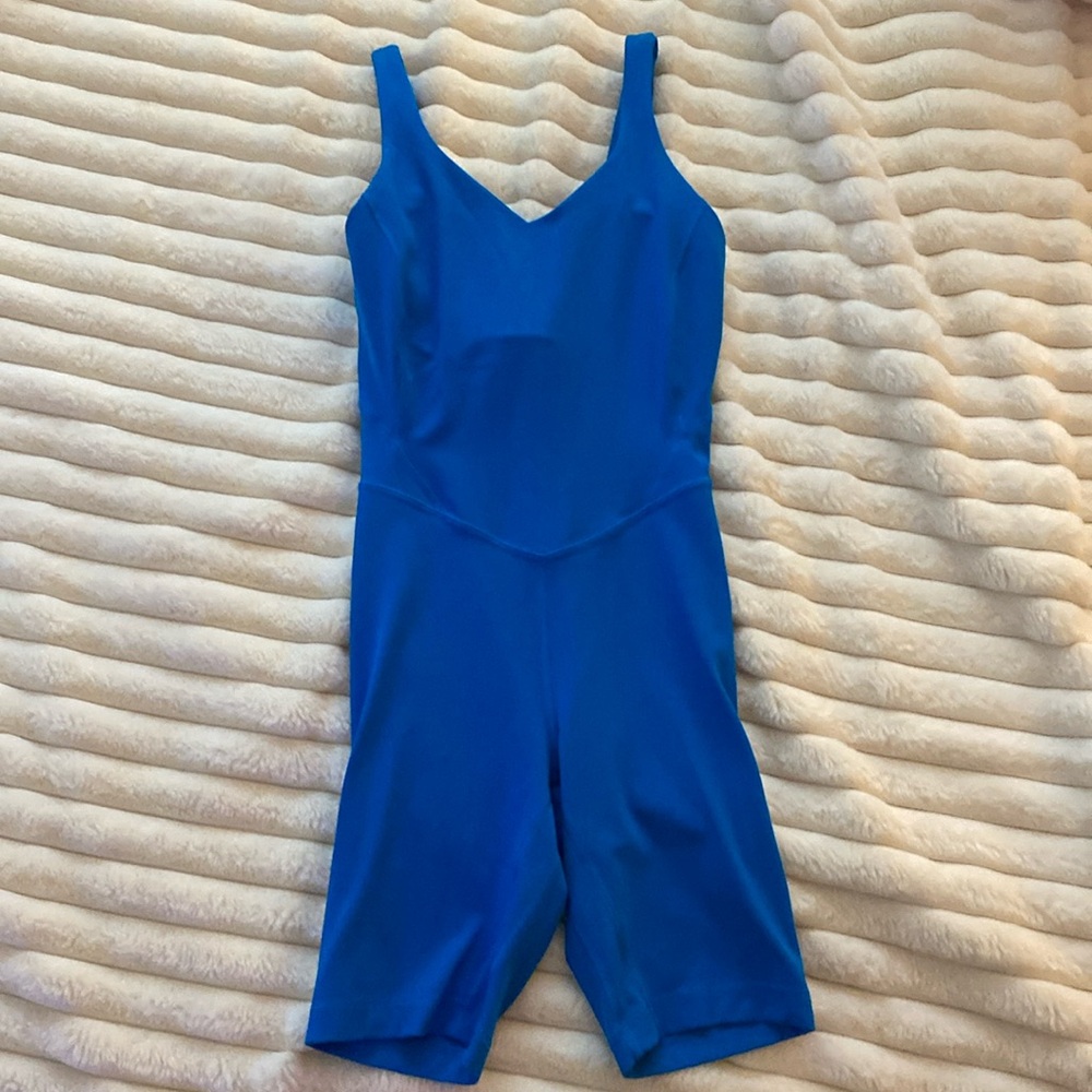Lulu lemon align body suit 6” Blue Size 2